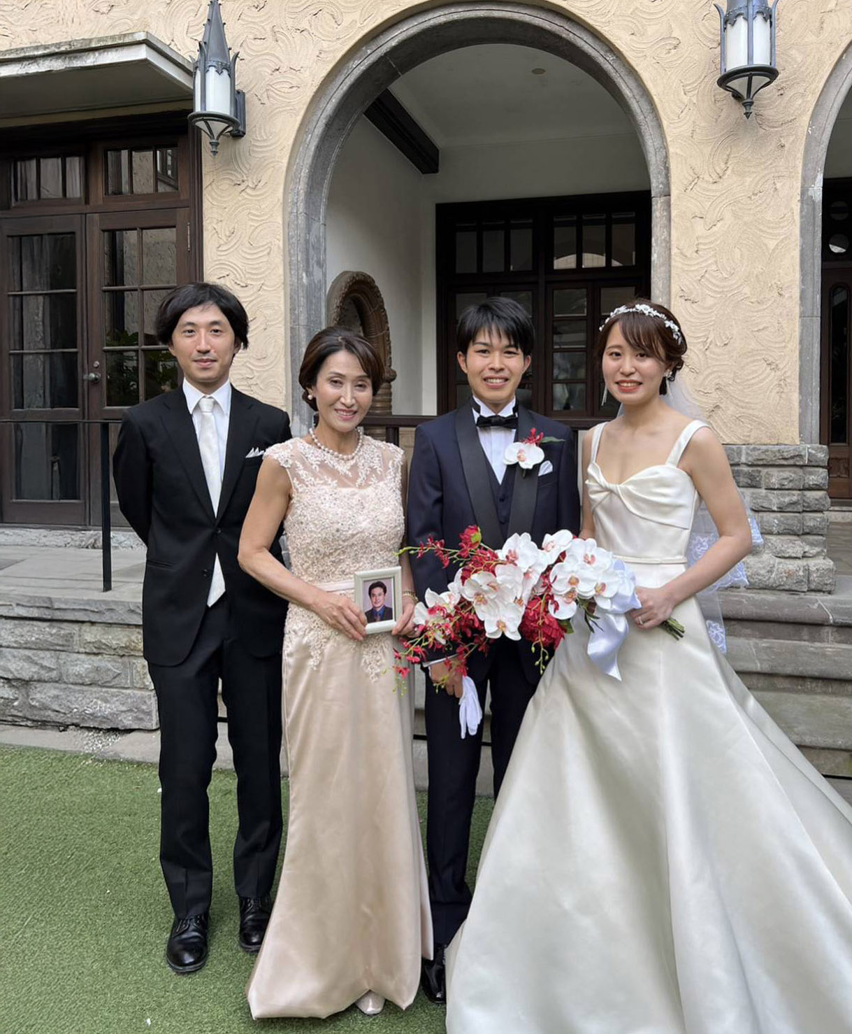 実際の結婚式 母親 フォーマルドレスL096シャンパン